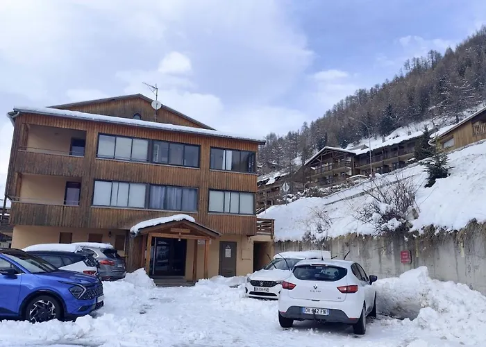 Апартаменты Cocoon Des Sommets Enneiges Ла-Фу